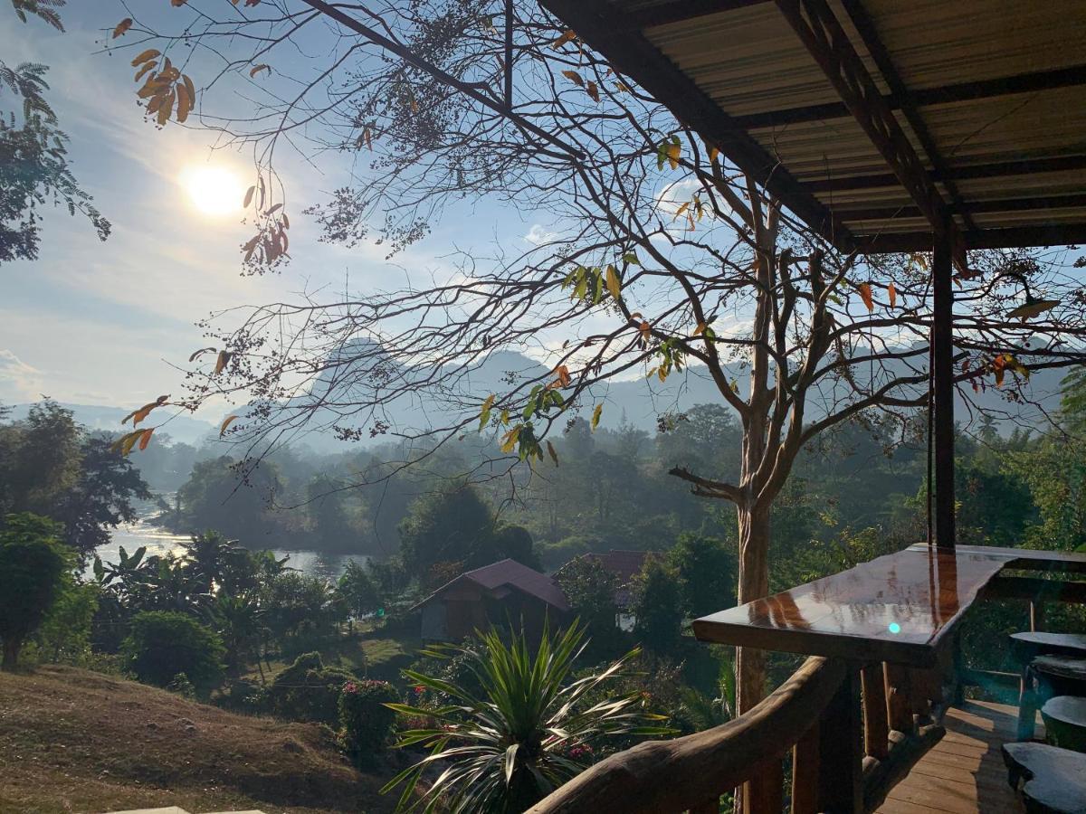 Baanrai Khunya บ้านไร่คุณย่า Ban Huai Maenam Noi Exterior foto